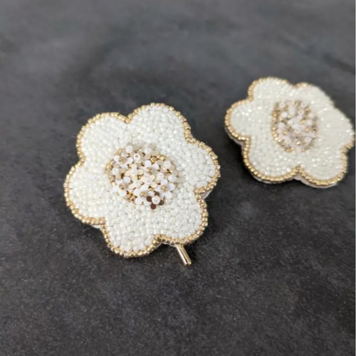 ブローチ/ヘアアクセ】Hikaru Hana ブローチ sakuramorisawa