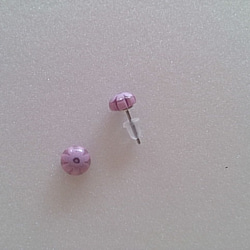 お花のピアス ピンク 1枚目の画像