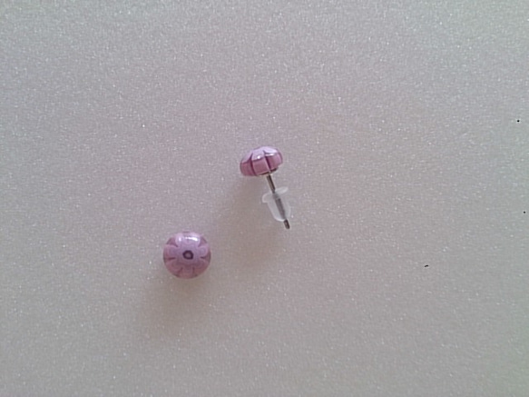 お花のピアス ピンク 1枚目の画像