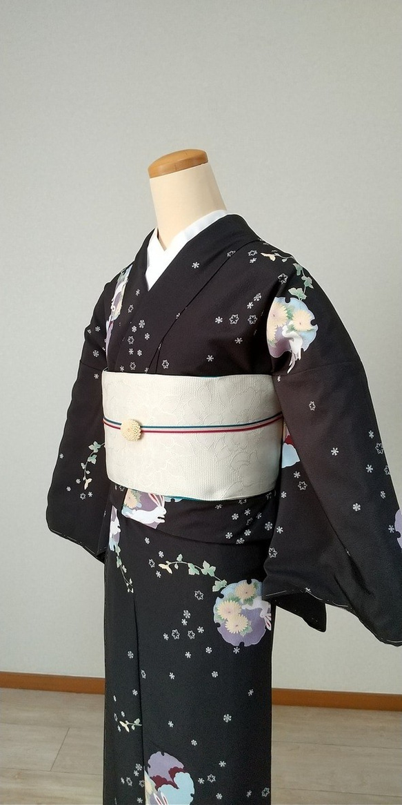 雪輪にうさぎ柄の着物 洗えるポリエステル着物 着物 文山染工