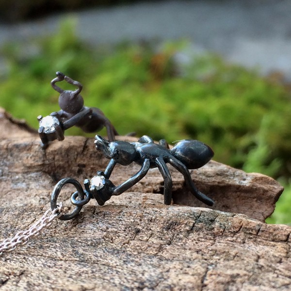 ＜蟲＞蟻ペンダント（CZ)