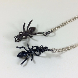 ＜蟲＞蟻ペンダント（CZ) 3枚目の画像