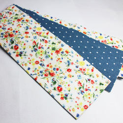オリジナル半巾帯（小袋帯） リバーシブル仕立て 長尺 / 小花柄×デニム調ドット柄 2枚目の画像