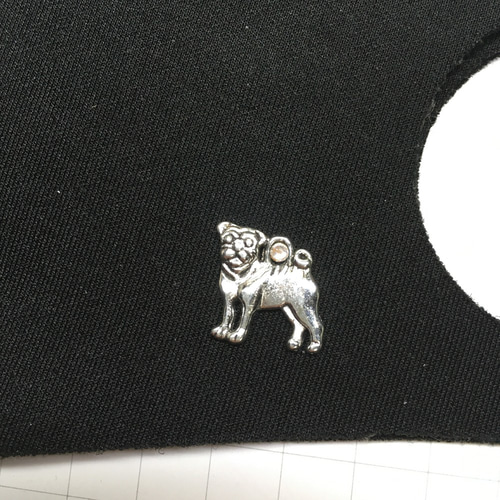 マスク ピアス ワンちゃん（パグ） ビンテージ＆シルバー 