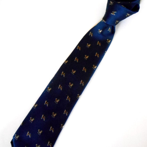 再販】ネクタイ 秋田犬 紺 シルク（絹）100 ネクタイ・蝶ネクタイ