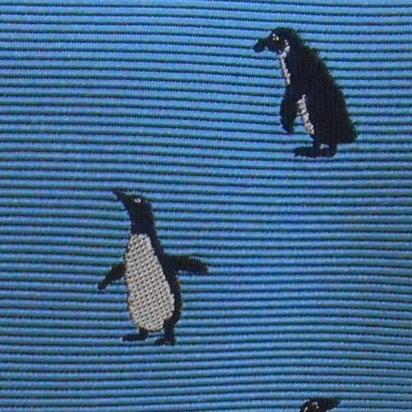 （再々販）ネクタイ　ペンギン　 シルク（絹）100％ 3枚目の画像