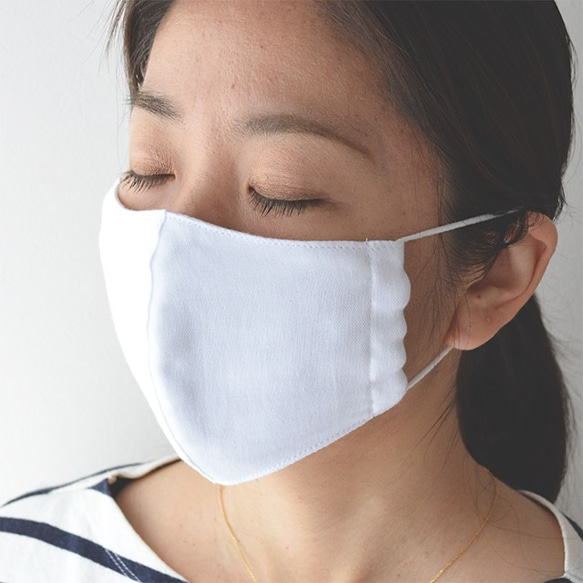 【送料無料】抗菌ガーゼマスク ホワイト （S/M/L） 抗菌消臭加工 立体布マスク 1枚目の画像