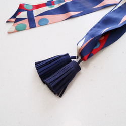 ヴィンテージ 風 リボン スカーフ 3枚目の画像