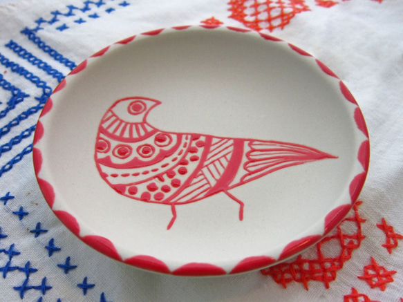 ＊値下げしました＊箱入りのマメ皿-優しい赤い鳥‐３ 3枚目の画像