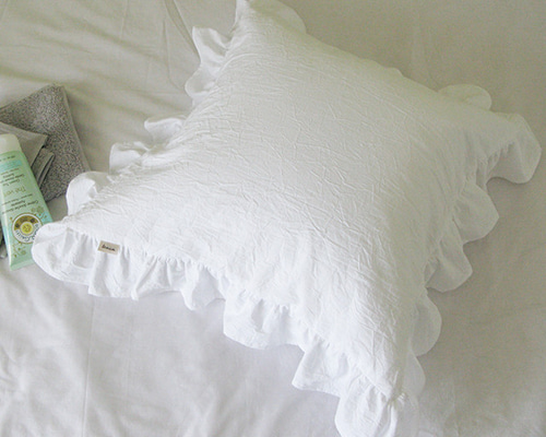 pur クッションカバー (ホワイト) フリル ワッシャーコットン100