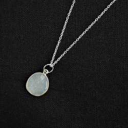 Silver ホワイトムーンストーンのネックレス（L） 2枚目の画像