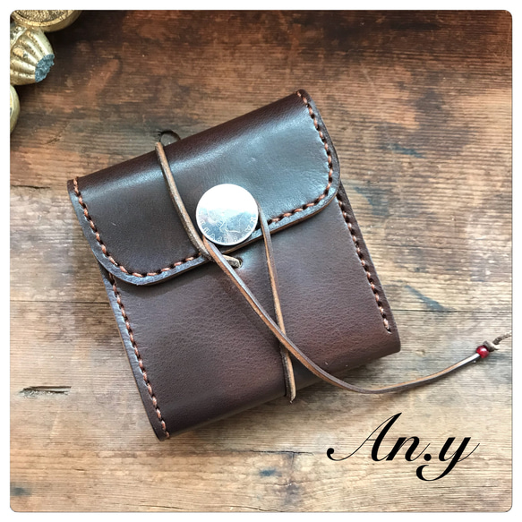 栃木レザー二つ折りウォレット＊オイルバケッタDark Choco×コンチョ紐