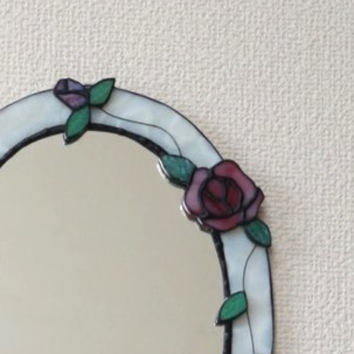 ピンクの薔薇の鏡　ステンドグラス ピンクの薔薇の鏡ステンドグラス