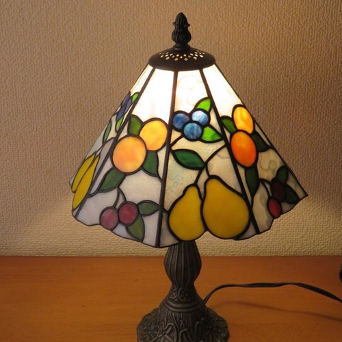 送料無料ステンドグラス＊フルーツのランプ＊ スタンドライト