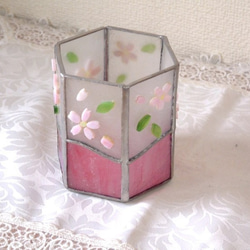 ステンドグラス桜模様のペン立て 5枚目の画像