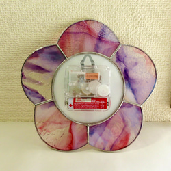 ステンドグラス 花の壁掛け時計＊ピンクパープルの花＊ 4枚目の画像