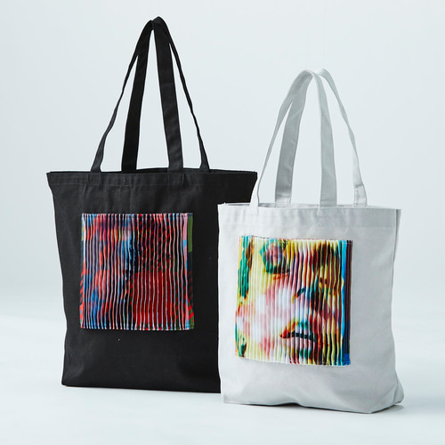 見る角度で絵が変わる！3面プリーツトートバッグ その他ファッション