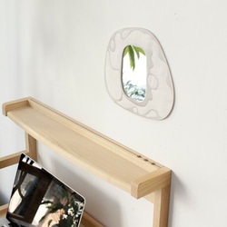 Embroidery Mirror frame "White cloud" M 第2張的照片