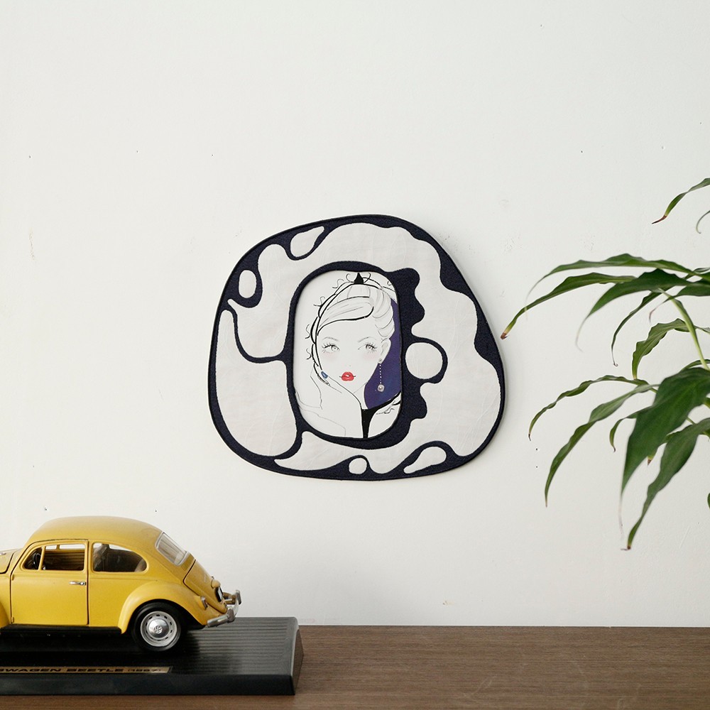 刺繍のフォトフレーム「パンダ雲」M