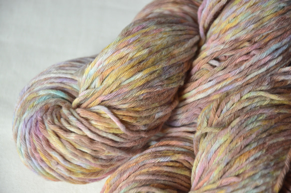 手染め糸　コットン　brown marble  nijiyarn 3枚目の画像