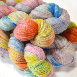 手染め糸　メリノウール　beige colorful nijiyarn 1枚目の画像