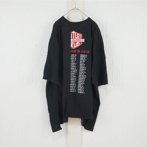 リメイクTシャツ【ハンドメイド】の1点物 リメイクTシャツ【ハンドメイド】の1点物