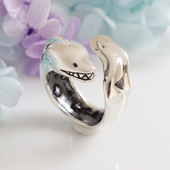 ウツボのリング(受注生産) 指輪・リング pecca 通販 10622984｜Creema