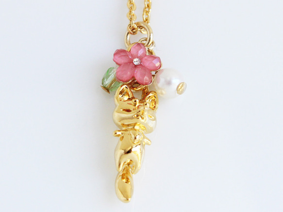 【販売終了】 春色ミニキツネの桜ネックレス(ピンク) 3枚目の画像