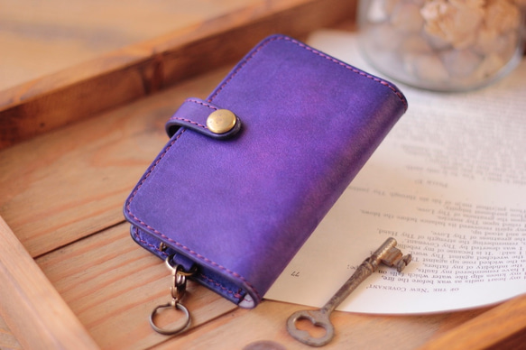新款手染鑰匙卡盒，相容於智慧鑰匙/手染紫色 第2張的照片