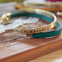 真鍮＆レザーバングル　手染めブルー 2枚目の画像