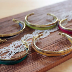 真鍮＆レザーバングル　手染めブルー 3枚目の画像