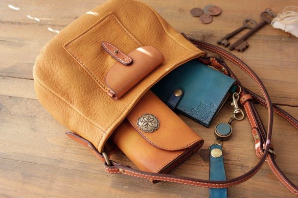 限定製作品　Deerskin Pouch ミニ/  イエローブラウン 5枚目の画像