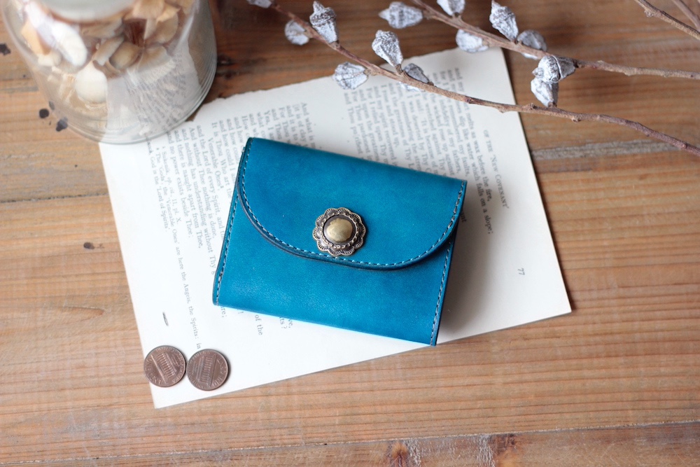 受注製作品　B.コンパクトウォレット　手染めブルー