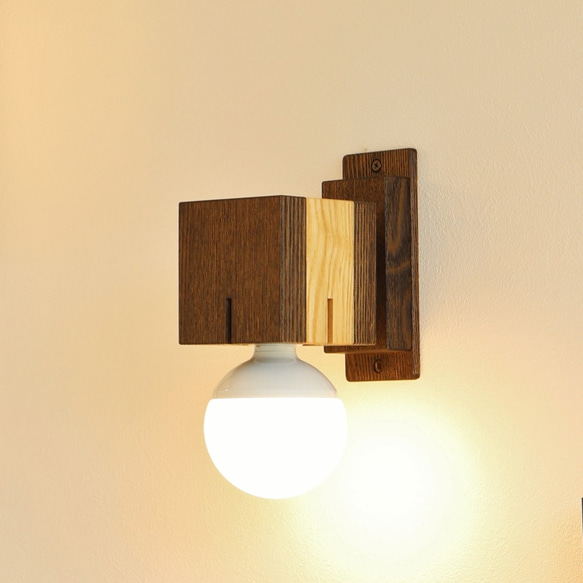 cubra LED木支架燈 第4張的照片