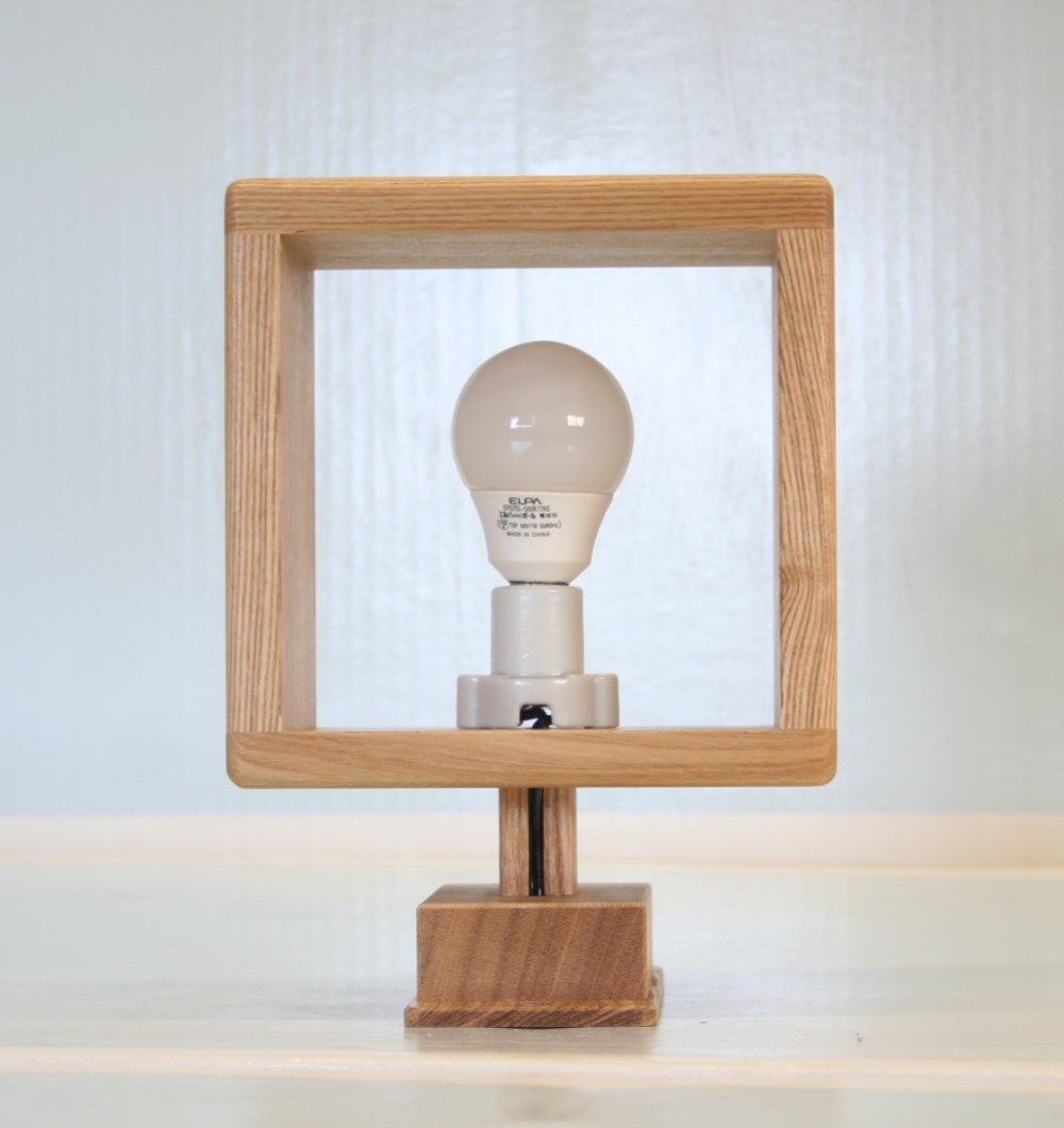 sakuraブラケット     LED