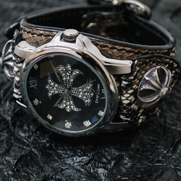 手錶真皮皮革蟒蛇皮手鍊手錶皮革皮帶 第5張的照片