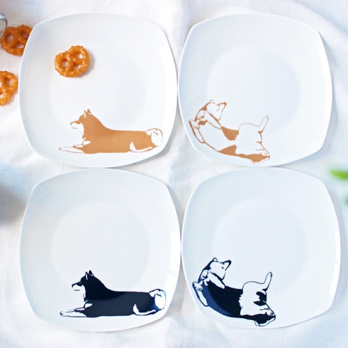 柴犬】スクエア型ケーキプレート 中皿 銀くま 通販 5439392｜Creema