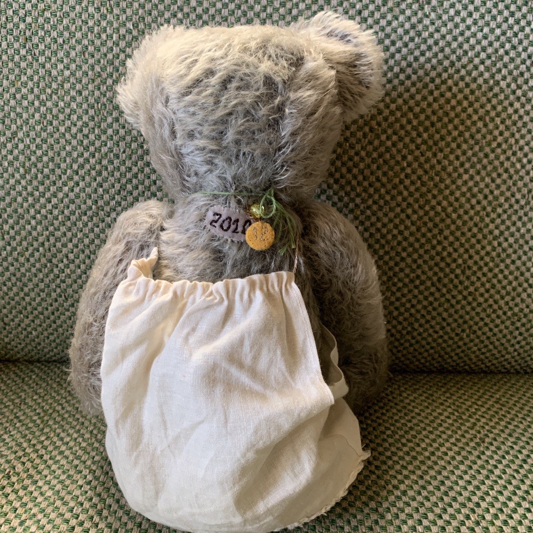 ハンドメイド　テディベア
