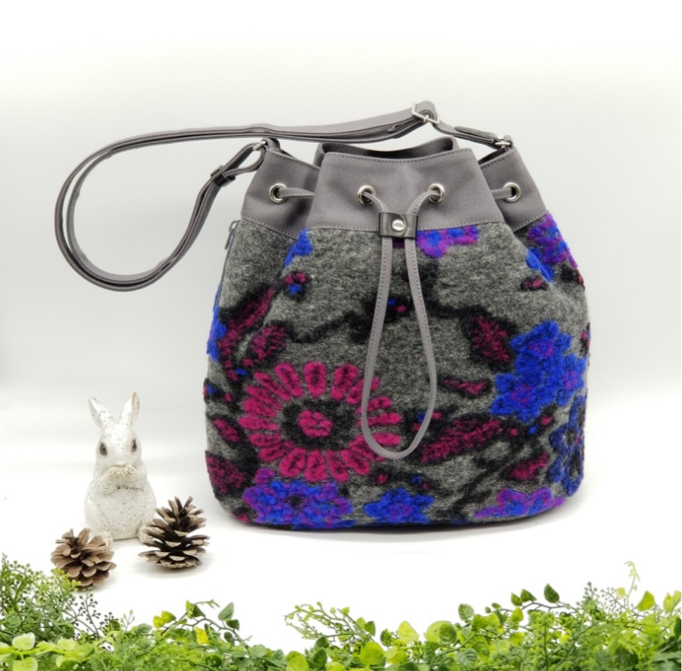 【特集掲載】イタリアのモコモコジャガード･ボタニカル巾着ショルダー