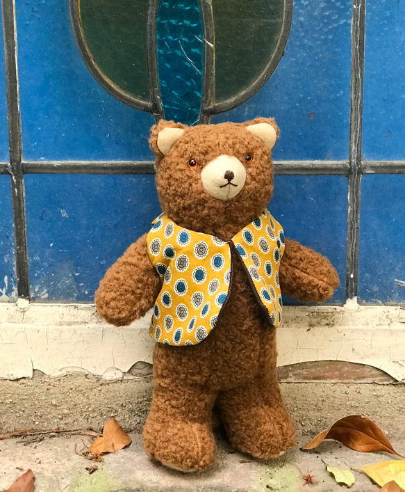 立ち上がったクマさん(ベスト） (´（エ）｀) ぬいぐるみ hataco 通販