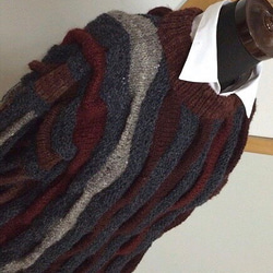 タック編みうねうねセーター 1枚目の画像
