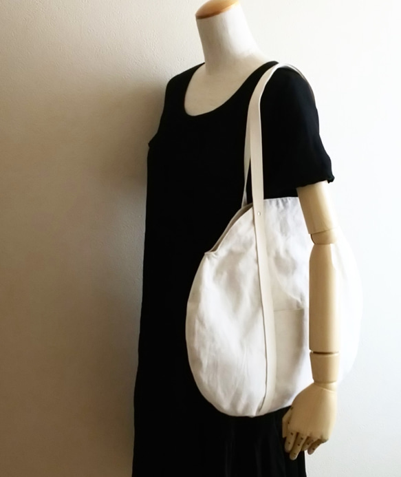 Oval  Bag　キナリ 2枚目の画像