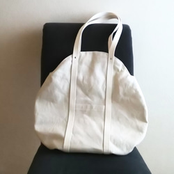 Oval  Bag　キナリ 1枚目の画像