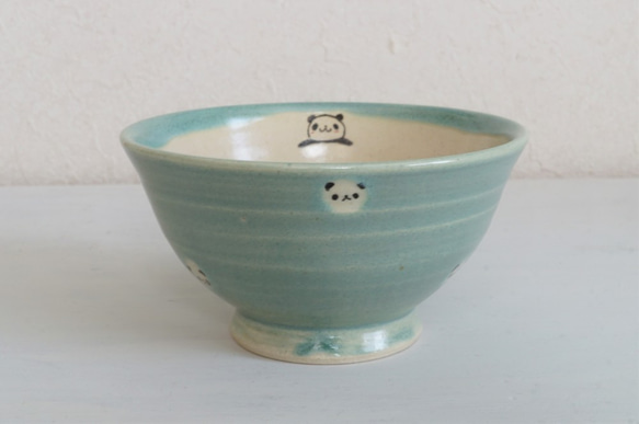パンダ茶碗水色 2枚目の画像