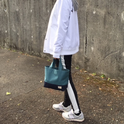 帆布のミニトート（ターコイズ×ネイビー） 8枚目の画像