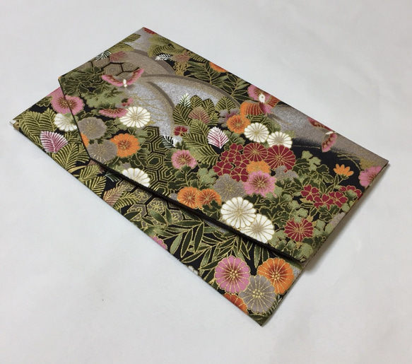 ◆慶弔◆Konabay Fabrics.菊と蝶の優雅な袱紗  ハード 1枚目の画像