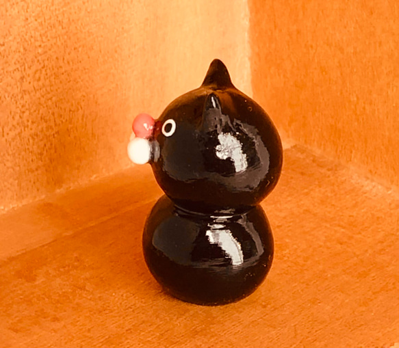 猫の置物／黒猫 7枚目の画像