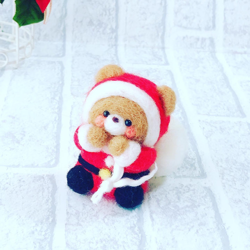 クリスマスXmasちびくまサンタ 羊毛フェルト 羊毛フェルト koyorino 