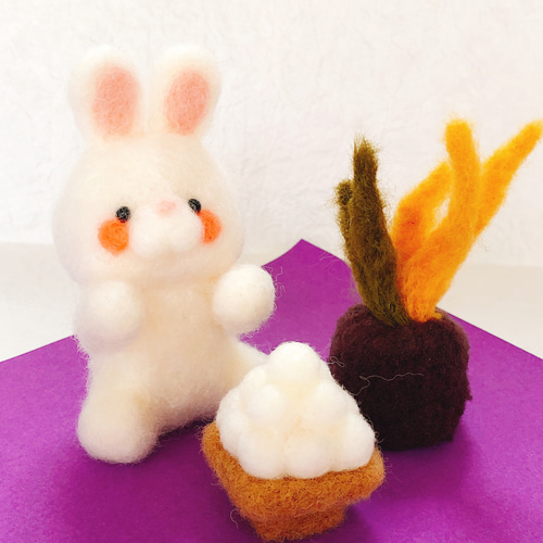 お月見うさぎと団子とすすき 羊毛フェルト 羊毛フェルト koyorino 通販