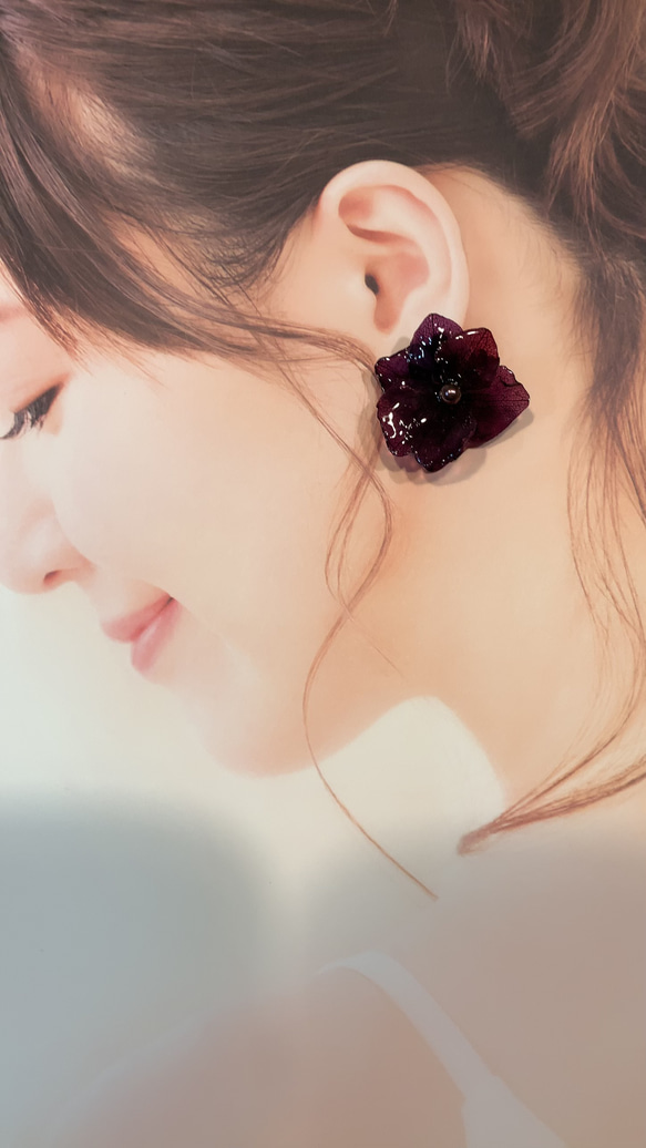 大繡球花耳環和kanzashi 第5張的照片